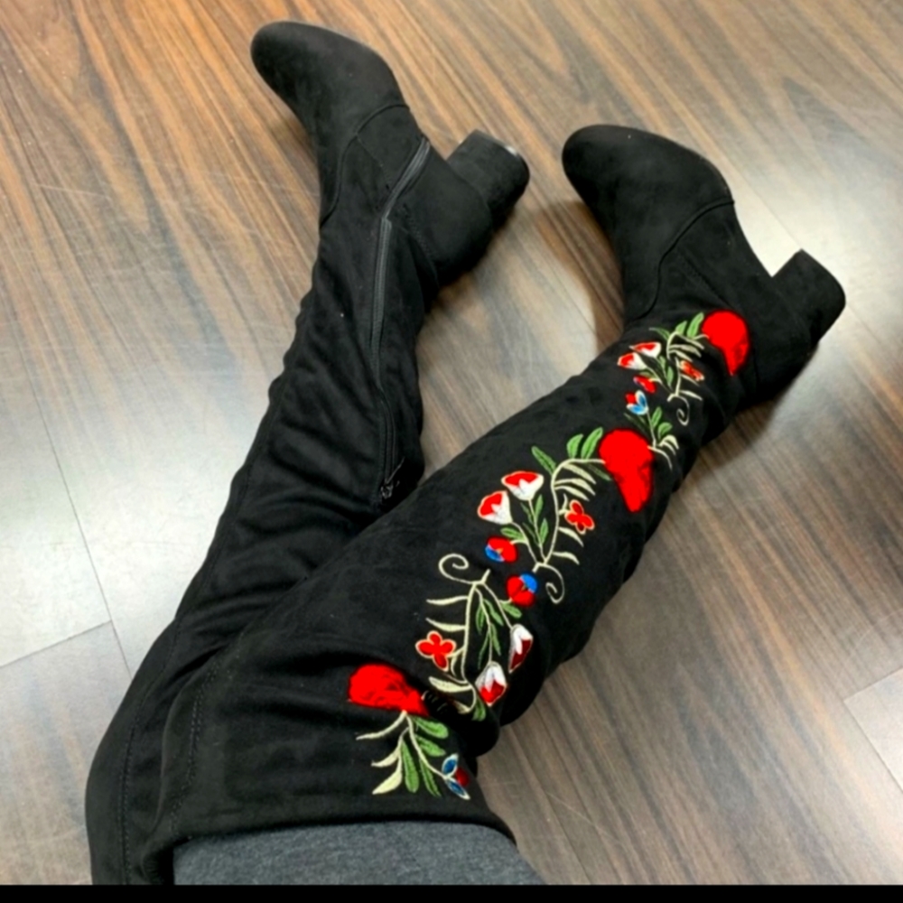 Faux Suede Knee Boots